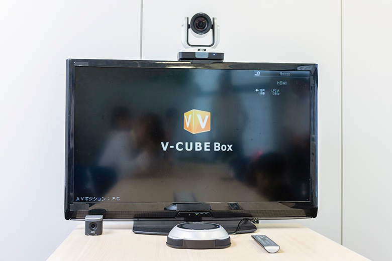V-CUBE Box ＆ VC520+