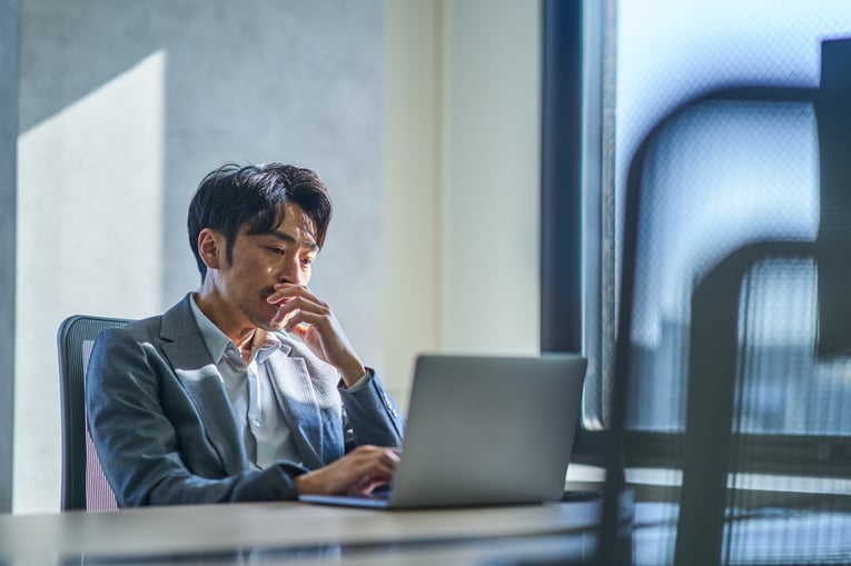 Zoom ウェビナーとZoom ミーティングの違い