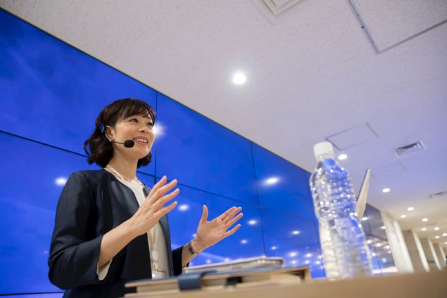 社内イベントにおける司会の台本や成功させるコツを紹介 | そのまま使える！　シーン別台本集つき