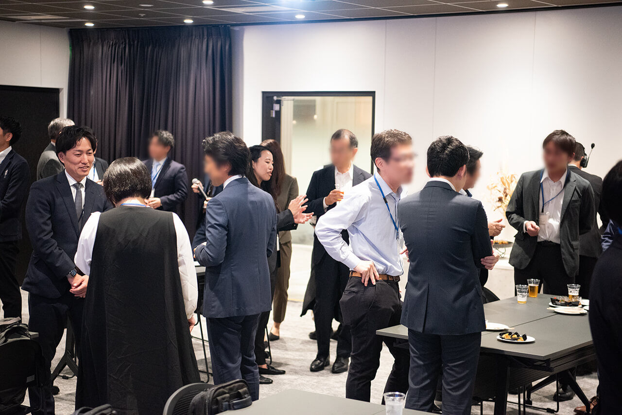 バーチャル株主総会 ユーザー会後の懇親会