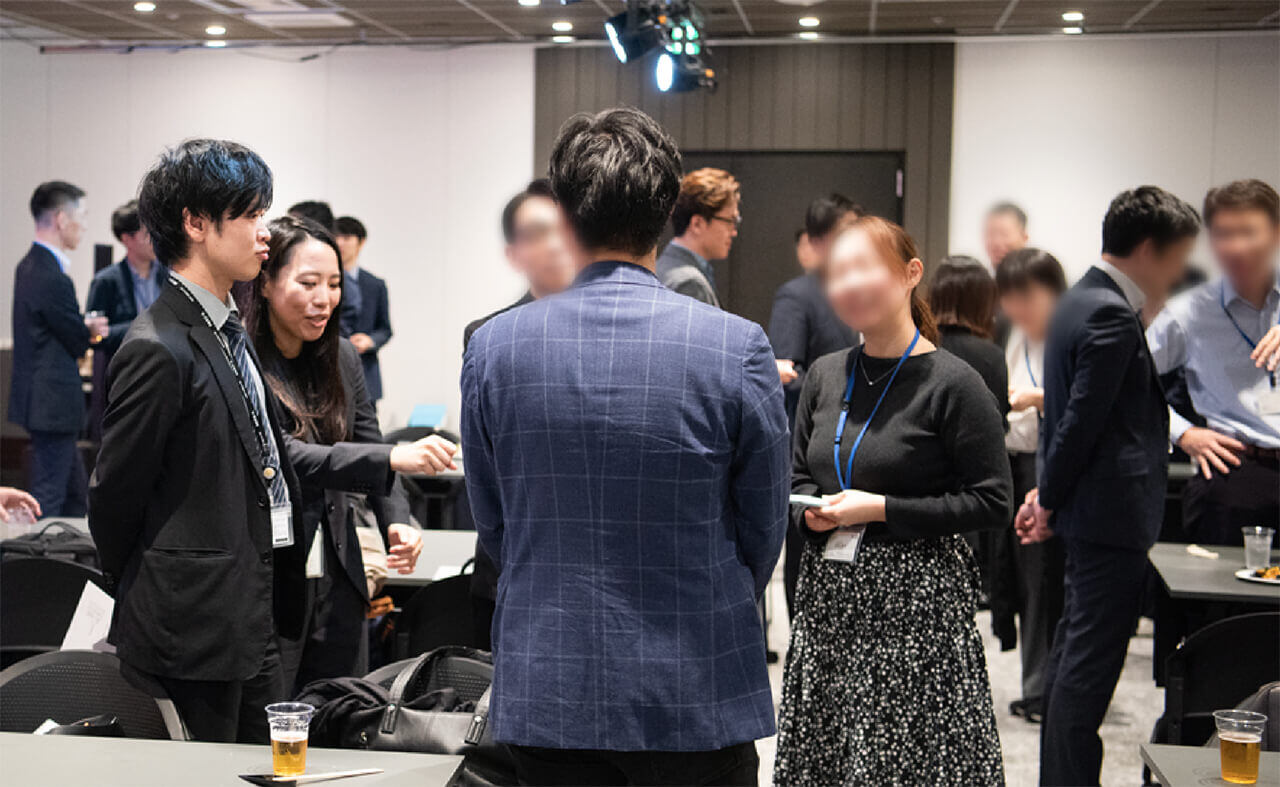 バーチャル株主総会 ユーザー会後の懇親会
