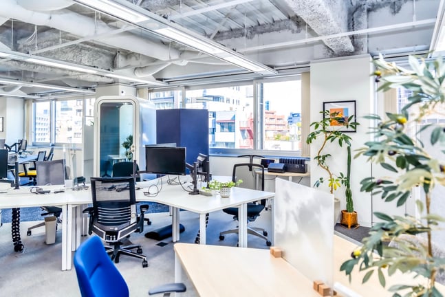 【解説】フリーアドレスは時代遅れ？失敗の要因と成功のポイント4選