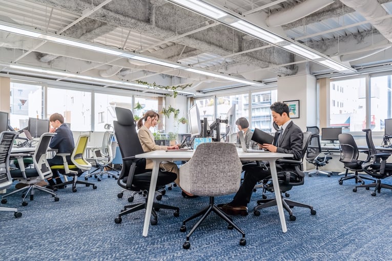 時代の変化に合わせたフリーアドレス導入成功の“4つ”のポイント