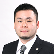 亀﨑 洋介