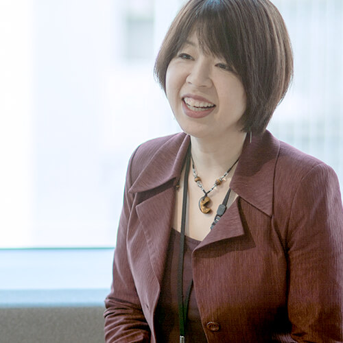 グリー株式会社松村 真弓 氏