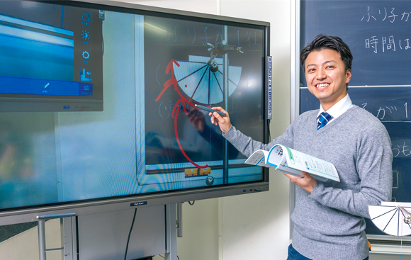 簡単な操作ボタン、直感的に操作が可能な
一体型電子黒板 xSync Board