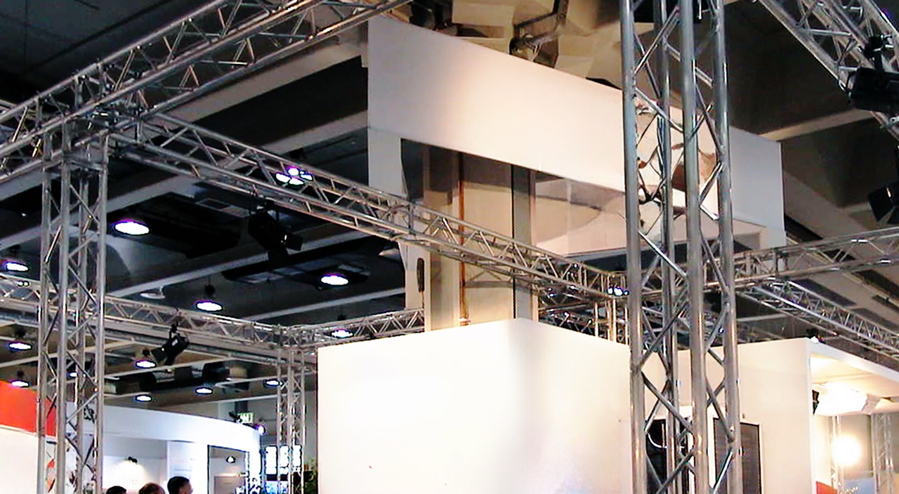 展示会の準備/会期2週間前〜当日