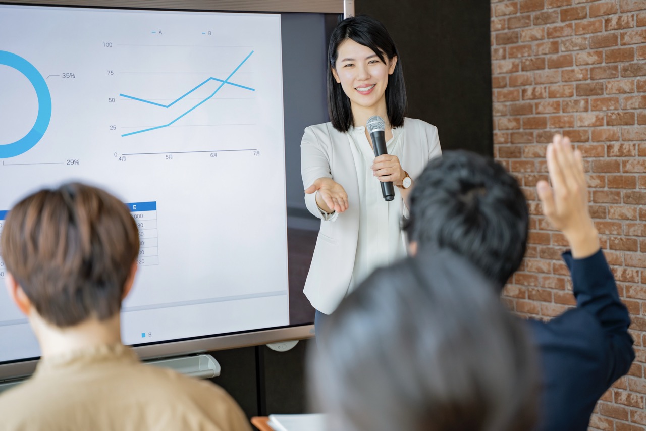 ワークショップ開催の完全ガイド｜企画・集客から当日の進行まで失敗しないための6ステップを解説