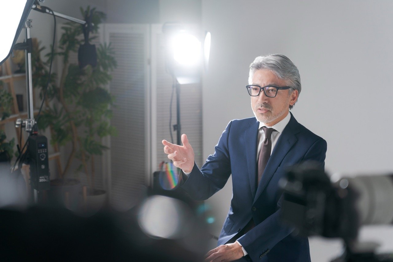 内定式のライブ配信の様子